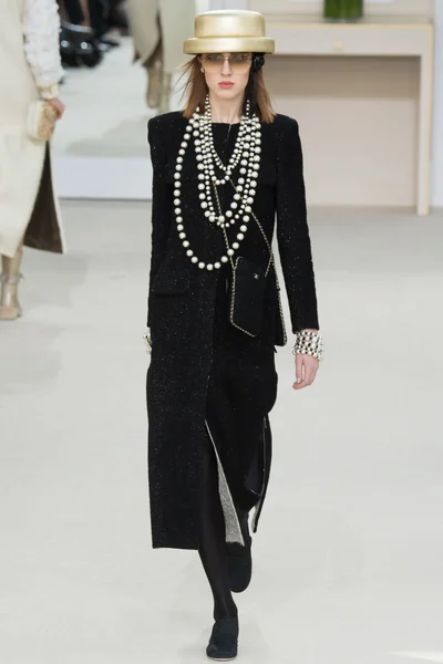 Look 54